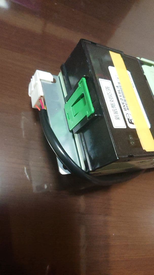 富士電機製紙幣鑑別機 型式:BVE21SL4