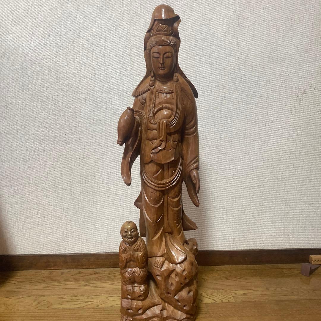 木彫り観音像（約90センチ）