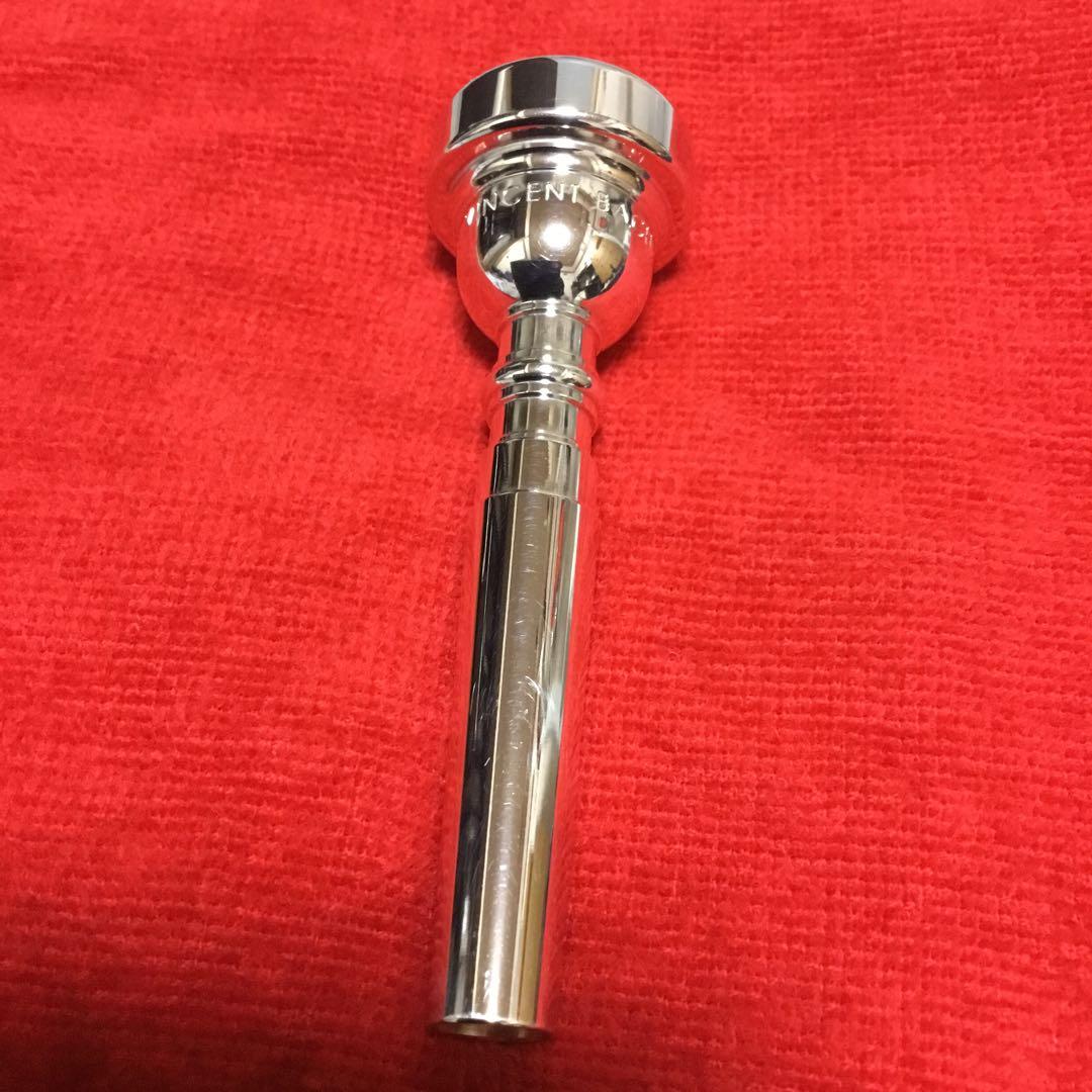 バックBach Symphonic 3C-26-24トランペットマウスピース