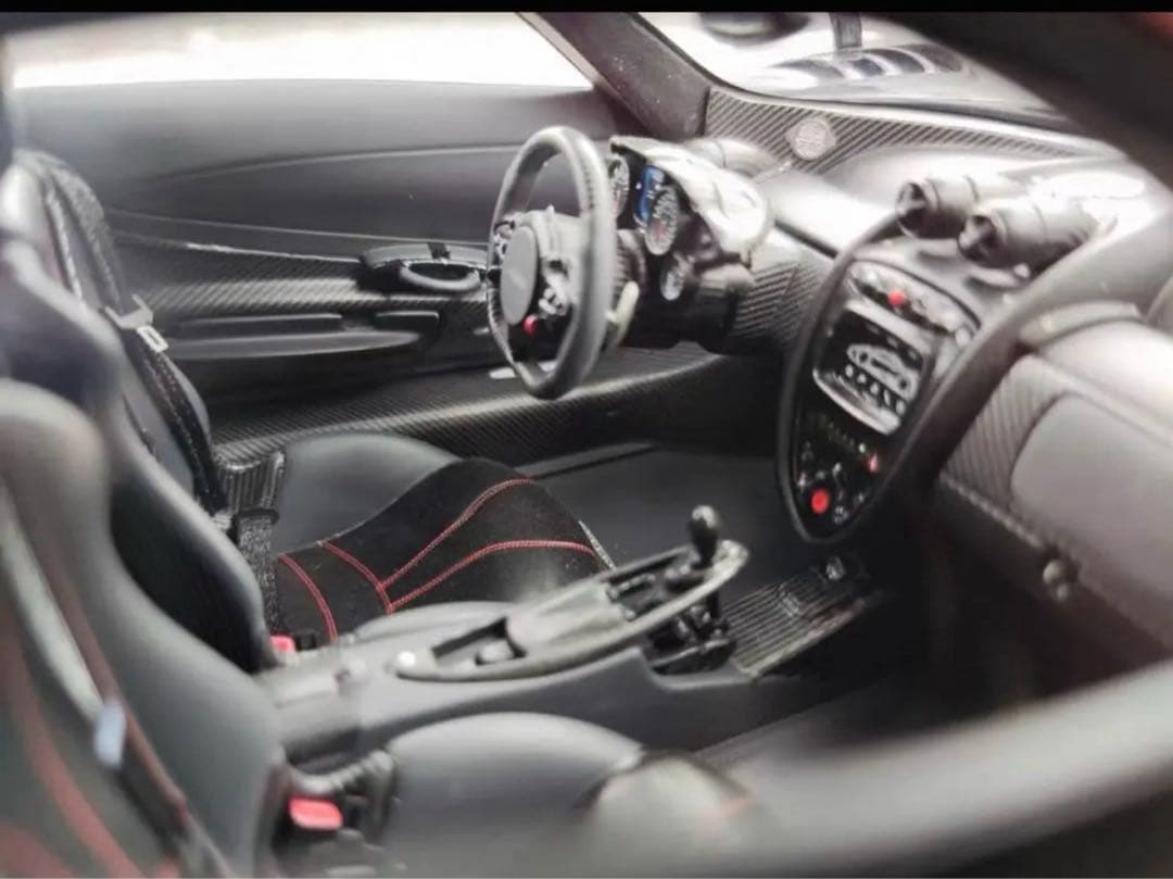 完売品 BBR 1/18 パガーニ イモラ マットブラックカーボン ミニカー