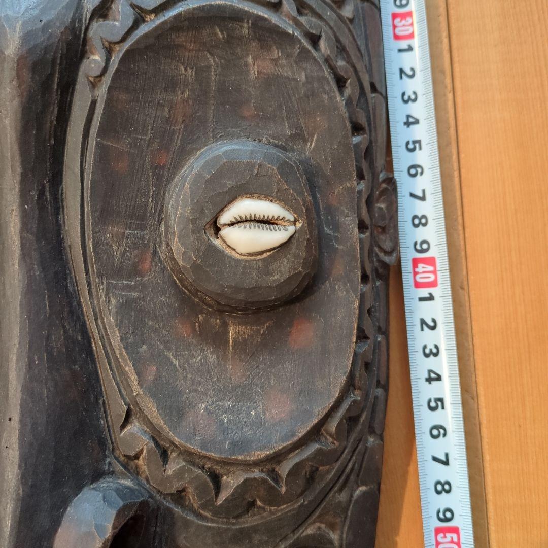 アンティーク　パプアニューギニアの木製マスク　長さ62センチ貝殻目