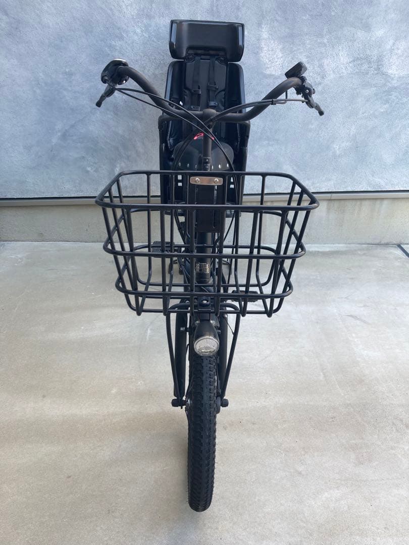 電動アシスト自転車 チャイルドシート付　ブラック　新品チャイルドシートクッション