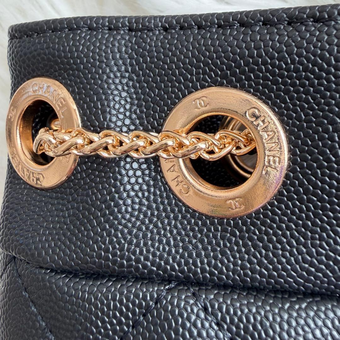 【新品未開封】CHANEL MAKEUP キルティングゴールドチェーン 2way
