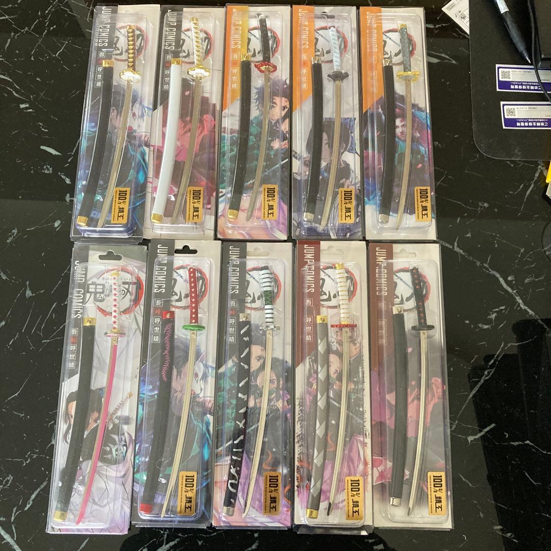 鬼滅の刃 きめつ 刀 日輪刀39本セット フィギュア ペーパーナイフ