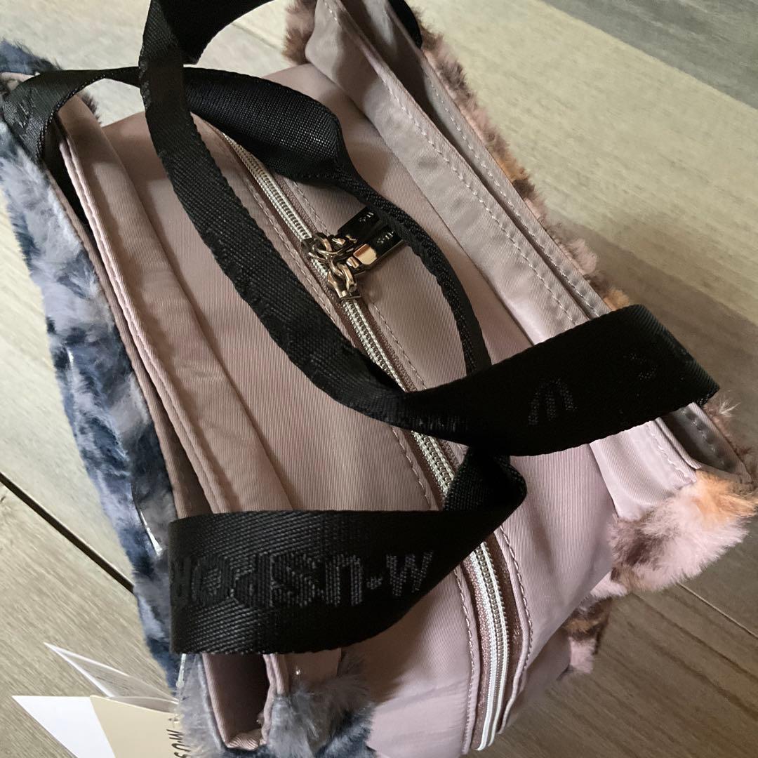新品M.U SPORTS ヒョウ柄ファーカート保温バッグ