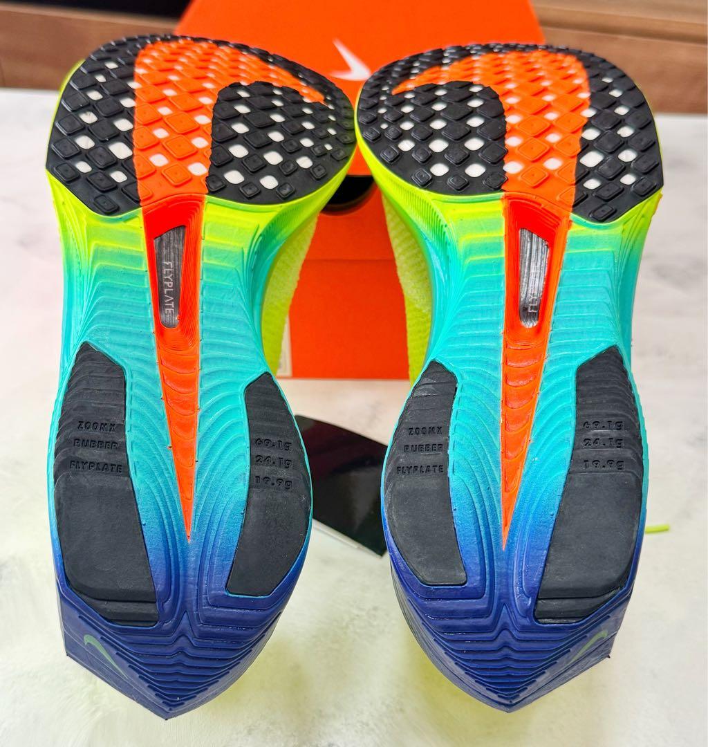 【新品未使用】ナイキ NIKE ヴェイパーフライ3 28.0cm ボルト