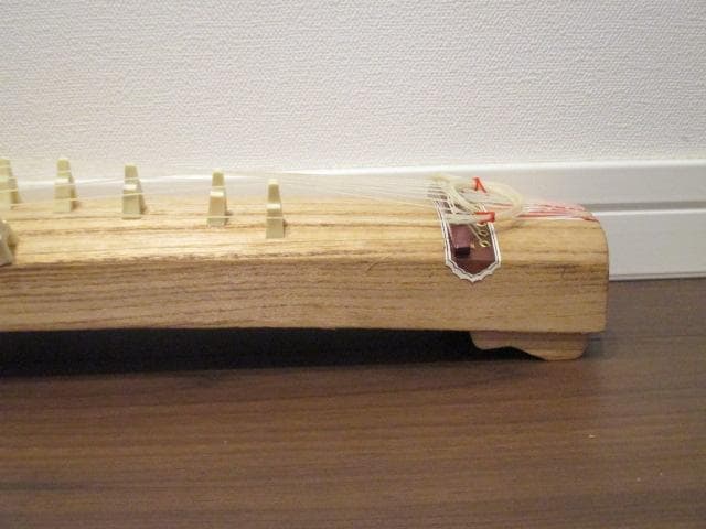 美品　 希少　逸品　ミニ琴　お琴　琴　13弦　和楽器 　弦楽器　箏　短琴　琴柱