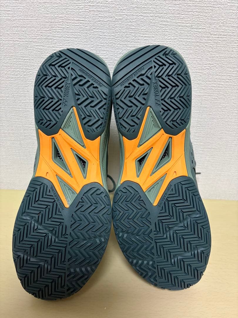 【極美品】　ヨネックス パワークッション ソニケージ25.0cm