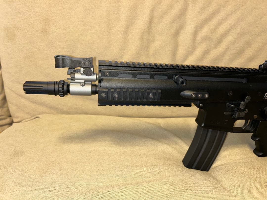 東京マルイ 次世代電動ガン　SCAR-L CQC ブラック