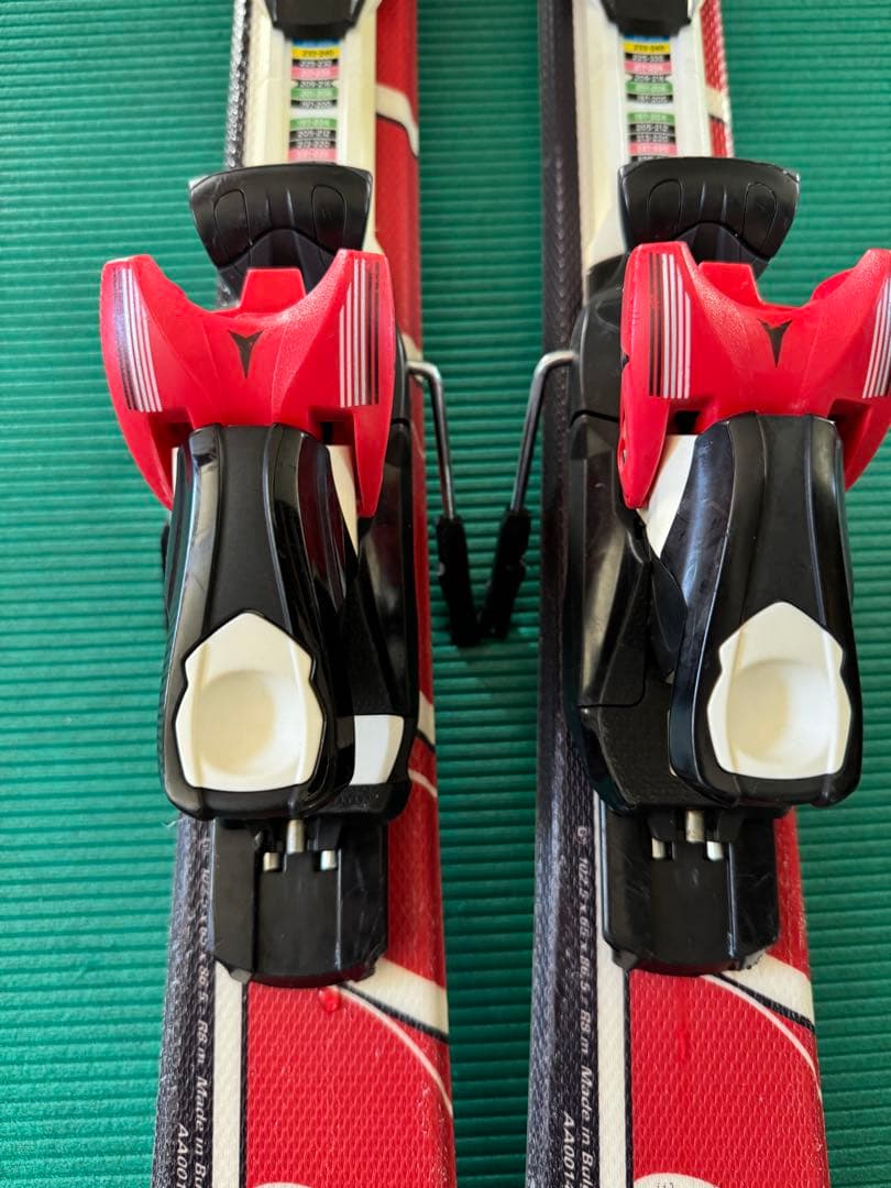 ATOMIC　スキー板　110cm