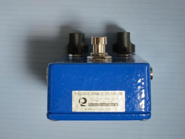 E.W.S. LA CHORUS ギターエフェクター