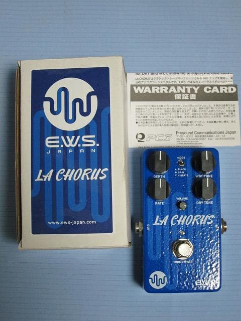 E.W.S. LA CHORUS ギターエフェクター