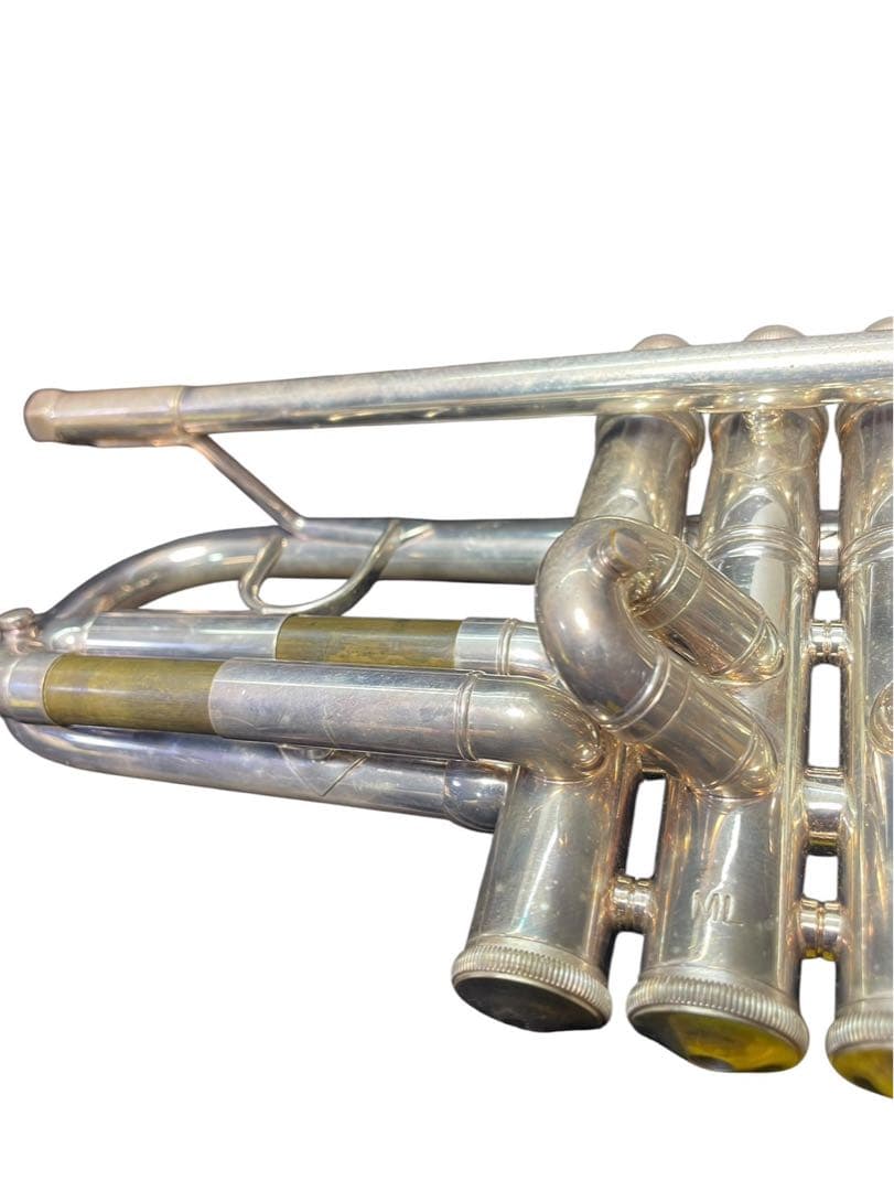 Bach Stradivarius Model 37 180MLS トランペット