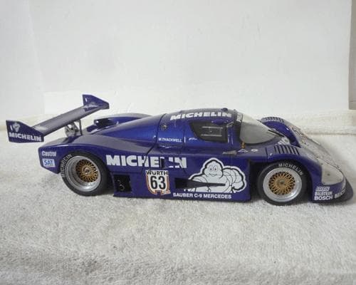 EXOTO　1/18　RACING LEGENDS　ザウバー メルセデス　訳あり