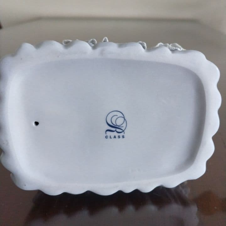 陶磁器製 赤ちゃんとクマの置物 アンティーク