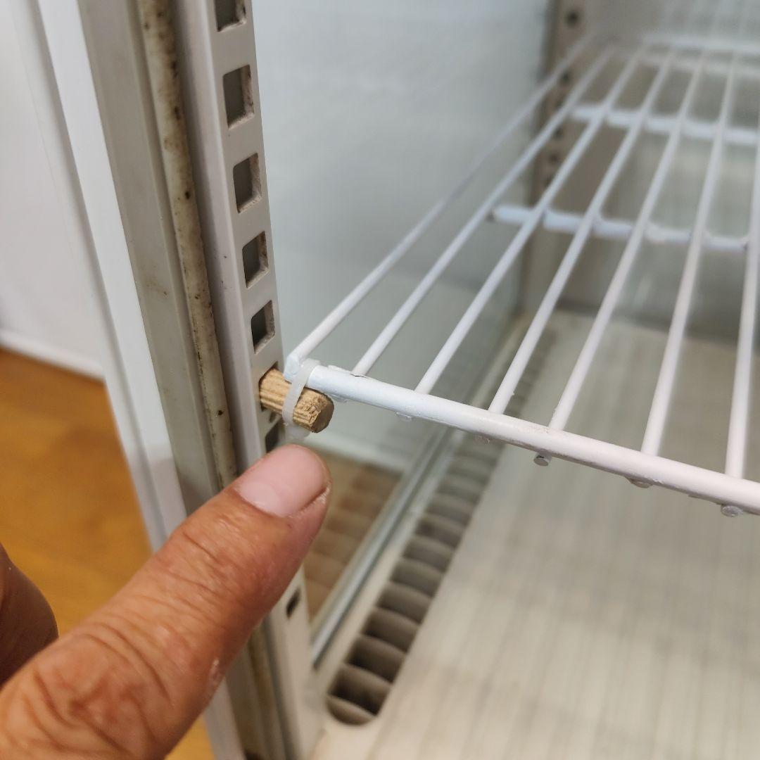 SANYO ショーケース　飲料　冷蔵庫 ホワイト 3段