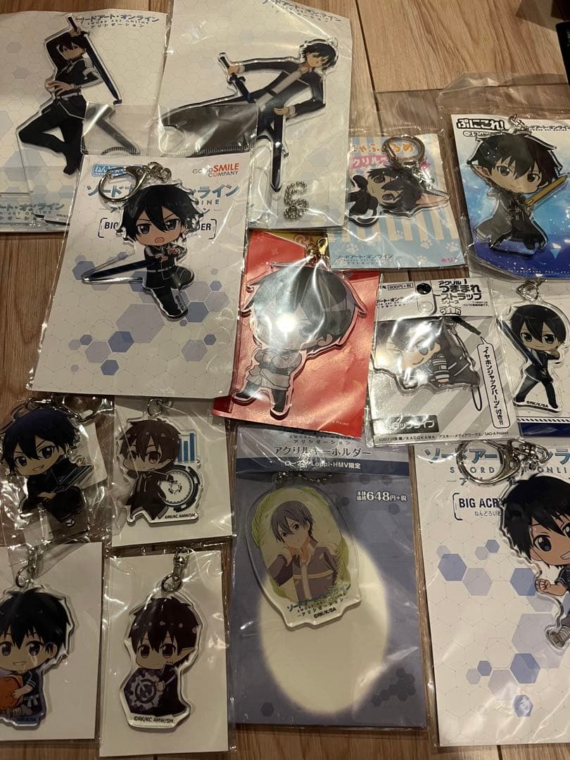 ソードアート・オンライン　キリト アクリルスタンド キーホルダーなどセット