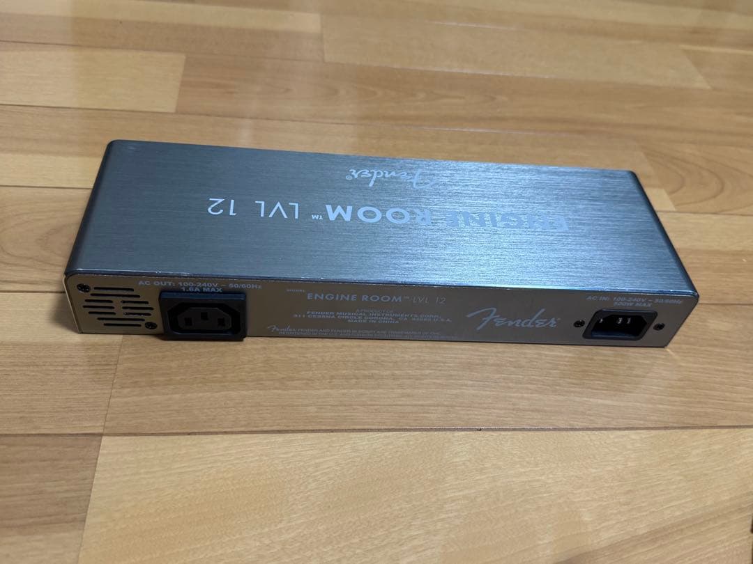 Fender ENGINE ROOM LVL 12 パワーサプライ