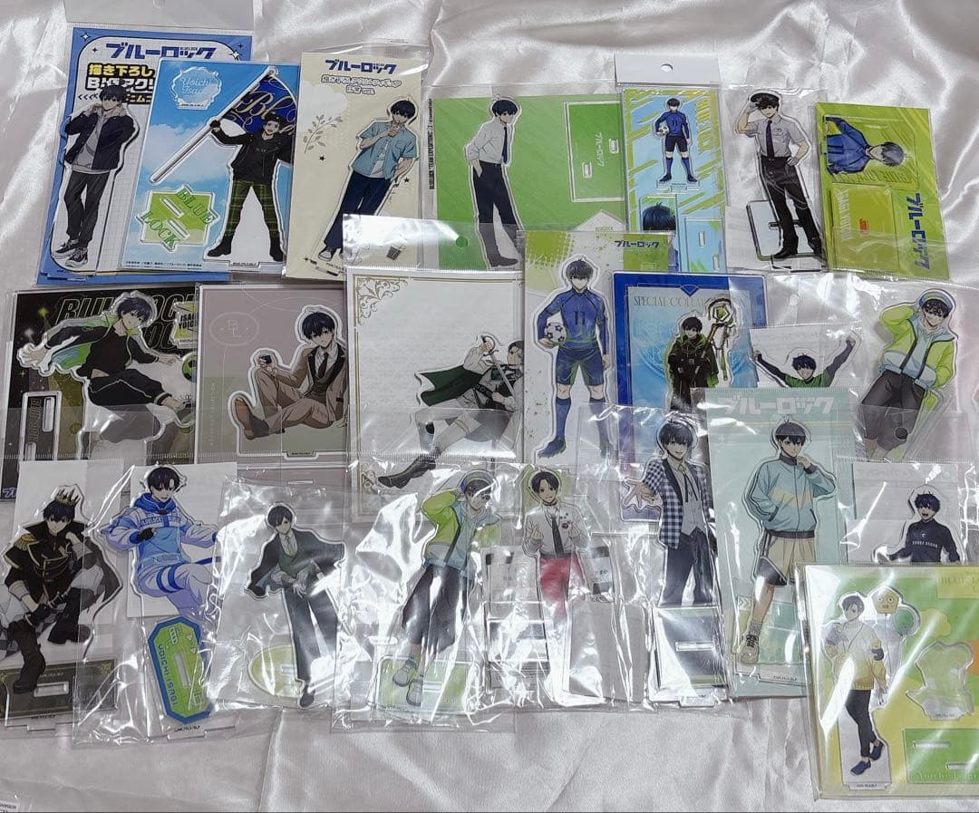 ブルーロック 潔世一 アクリルスタンド セット