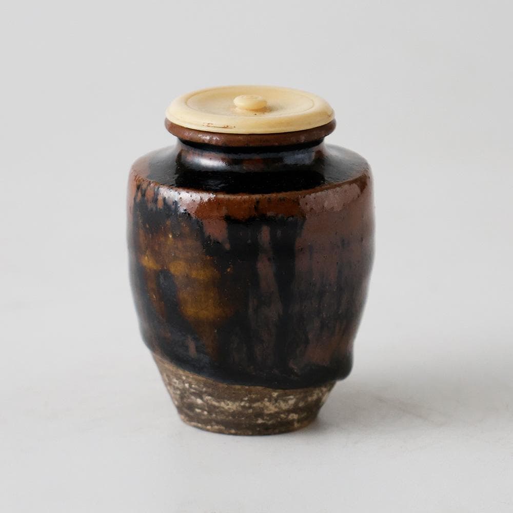 時代年代物 古瀬戸 肩衝茶入 仕覆 黄布 茶道具 濃茶入れ げ蓋