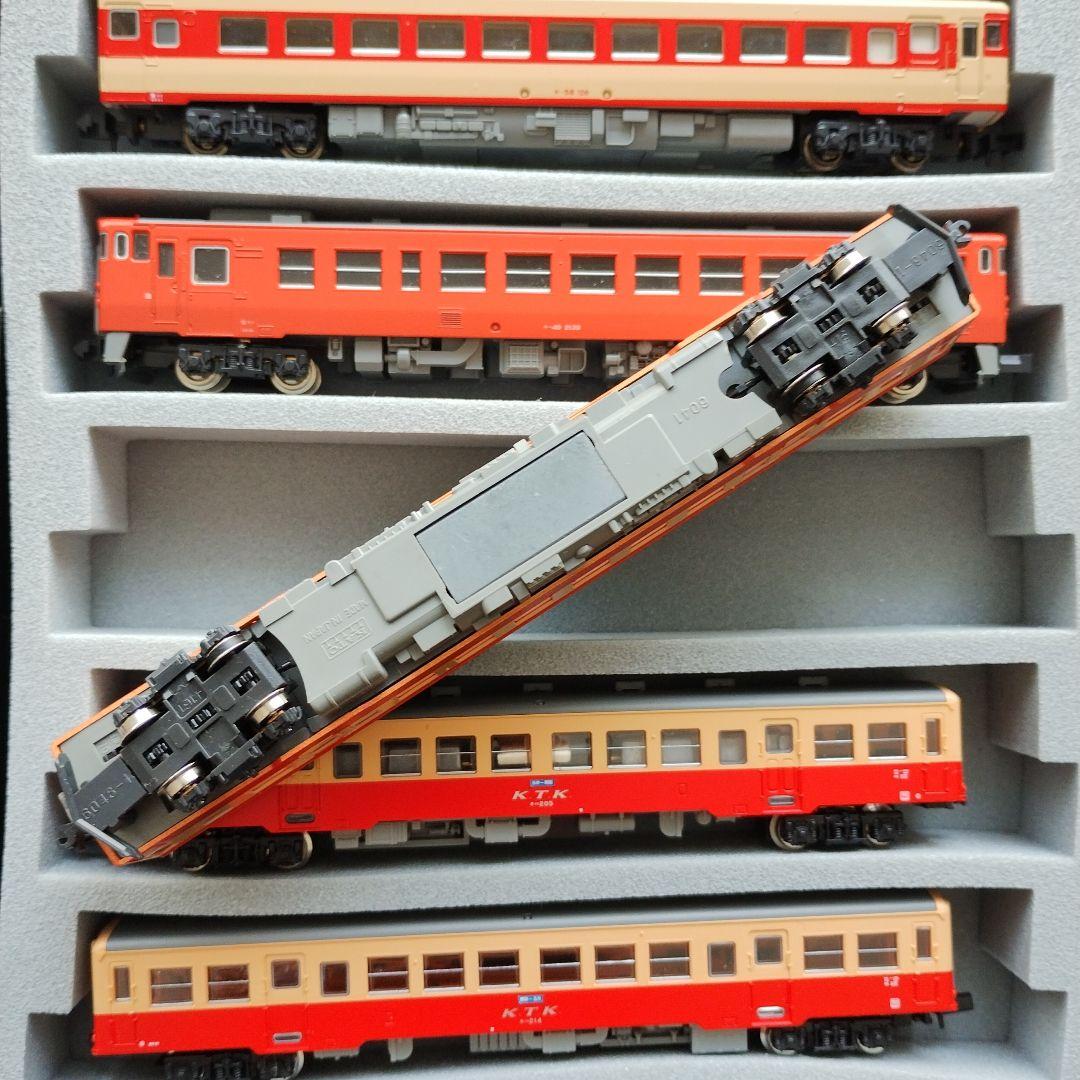 031 Nゲージ鉄道模型 9両セット