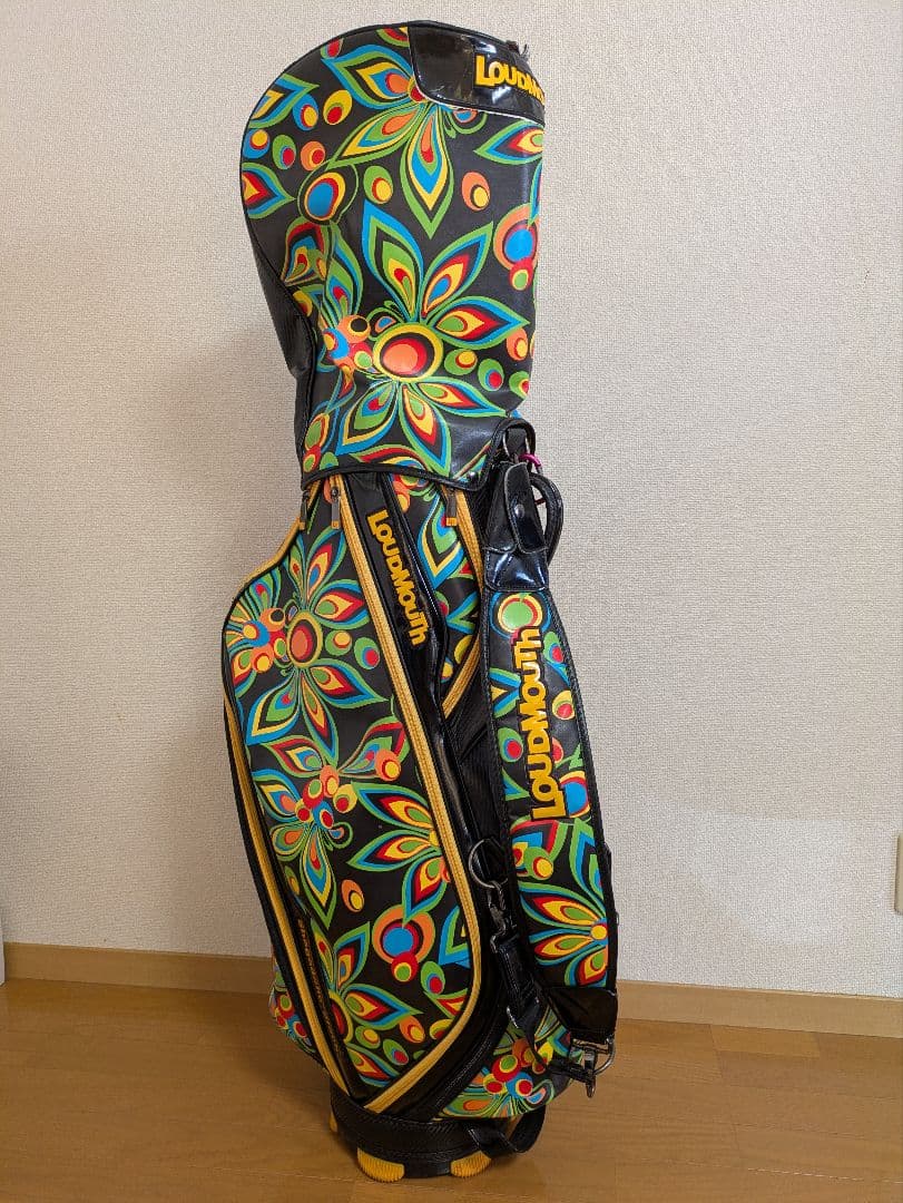 Loudmouth カラフル花柄キャディバッグ