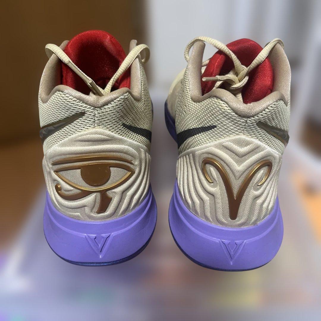 シューズ(男性用) Nike Kyrie 5