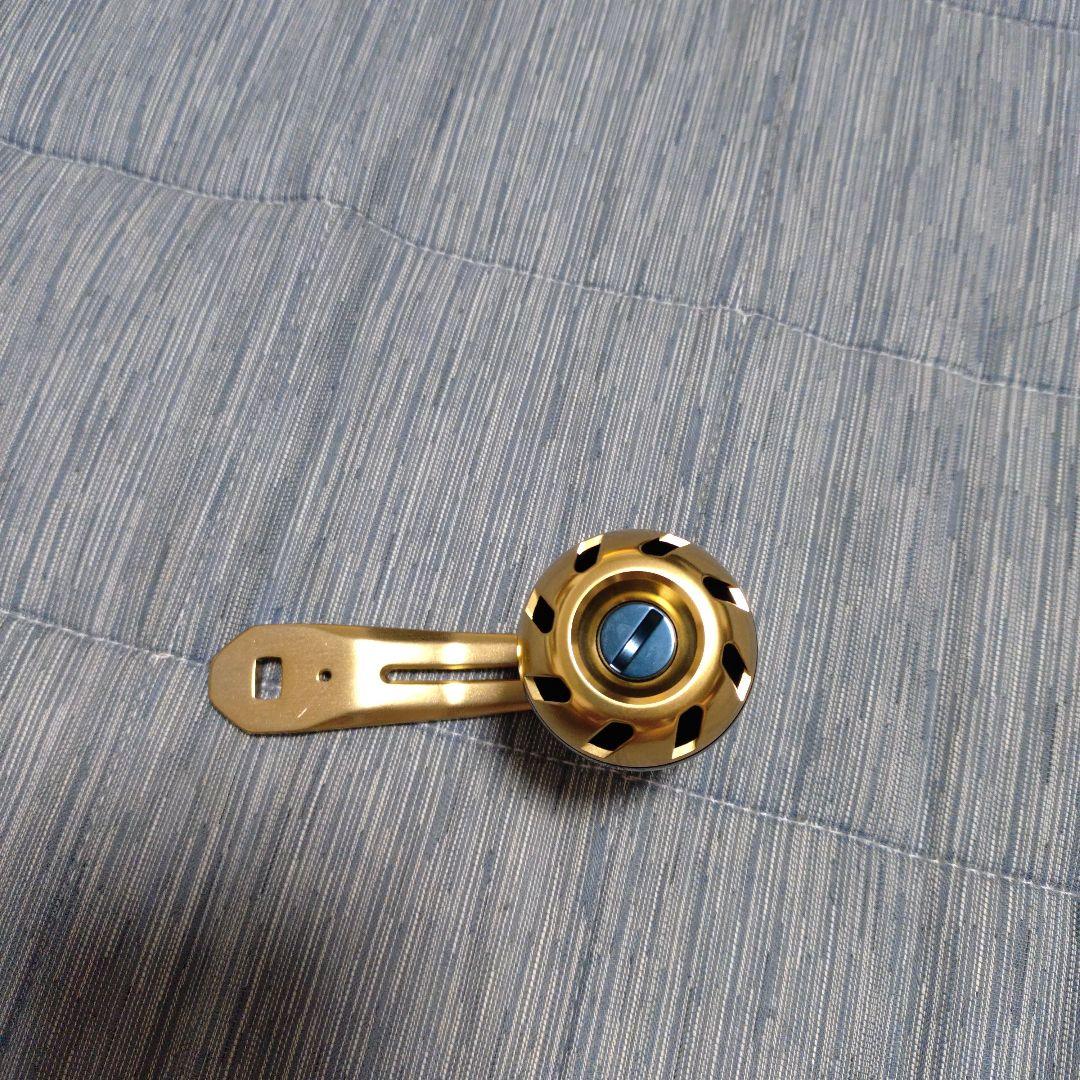 ソルティガic100 純正ハンドル