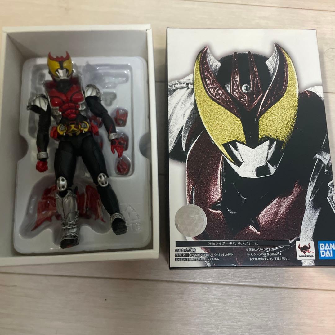 SHフィギュアーツ　仮面ライダーキバ　キバフォーム　真骨頂