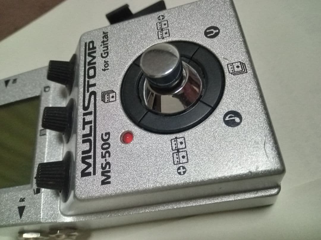 ZOOM MS-50G　 マルチエフェクター　と　 BOOK