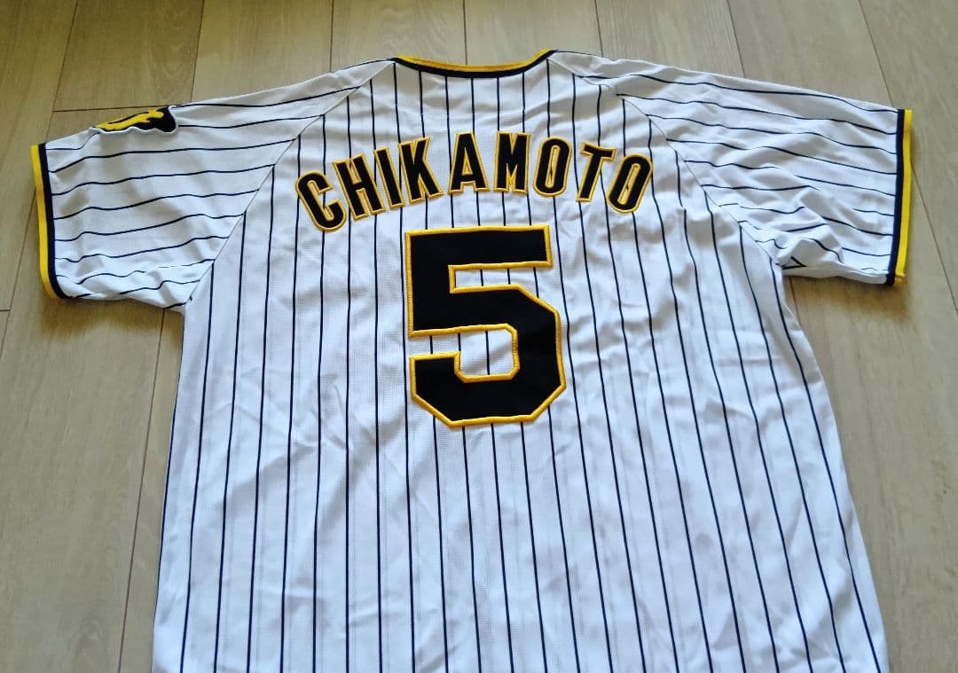 阪神　タイガース　近本　ホーム　ユニフォーム　ミズノ　L
