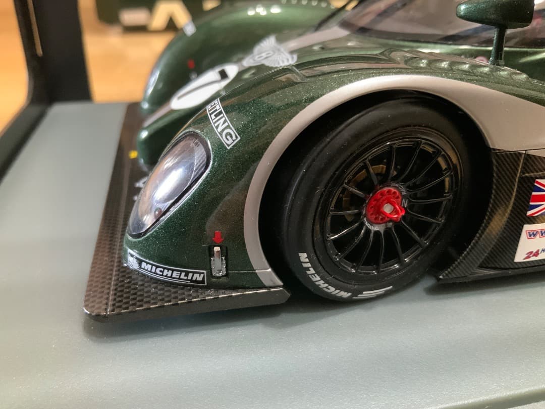 AUTOart 1/18 Bentley Speed 8 オートアート
