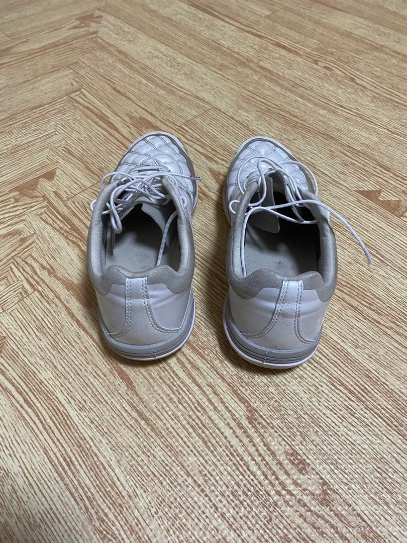 アスレタ　フットサルシューズ　A002