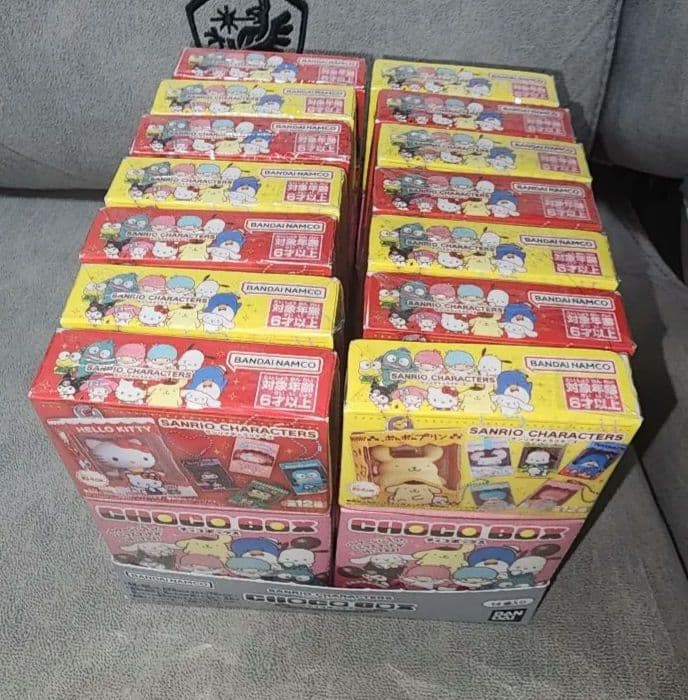 サンリオ　チョコBOX　１BOX　１４個セット