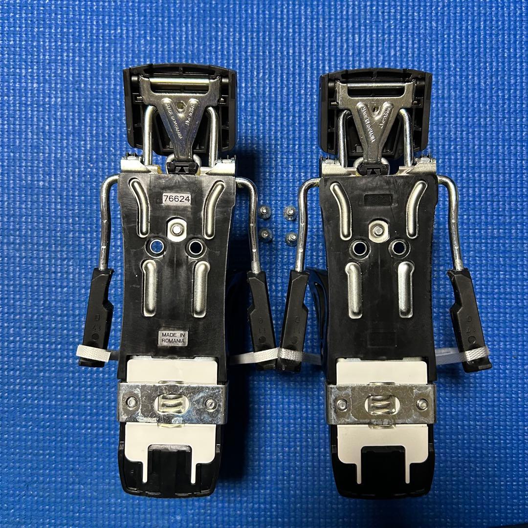 アトミック 特別選手用　Icon 24 新品　金具 ATOMIC