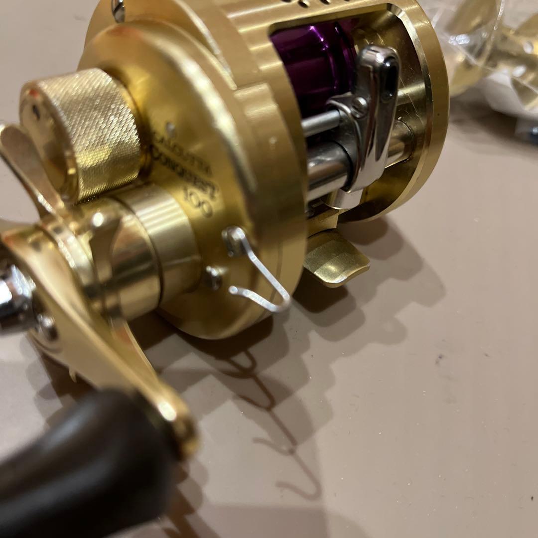 シマノ　01 カルカッタコンクエスト 100 アベイル Avail