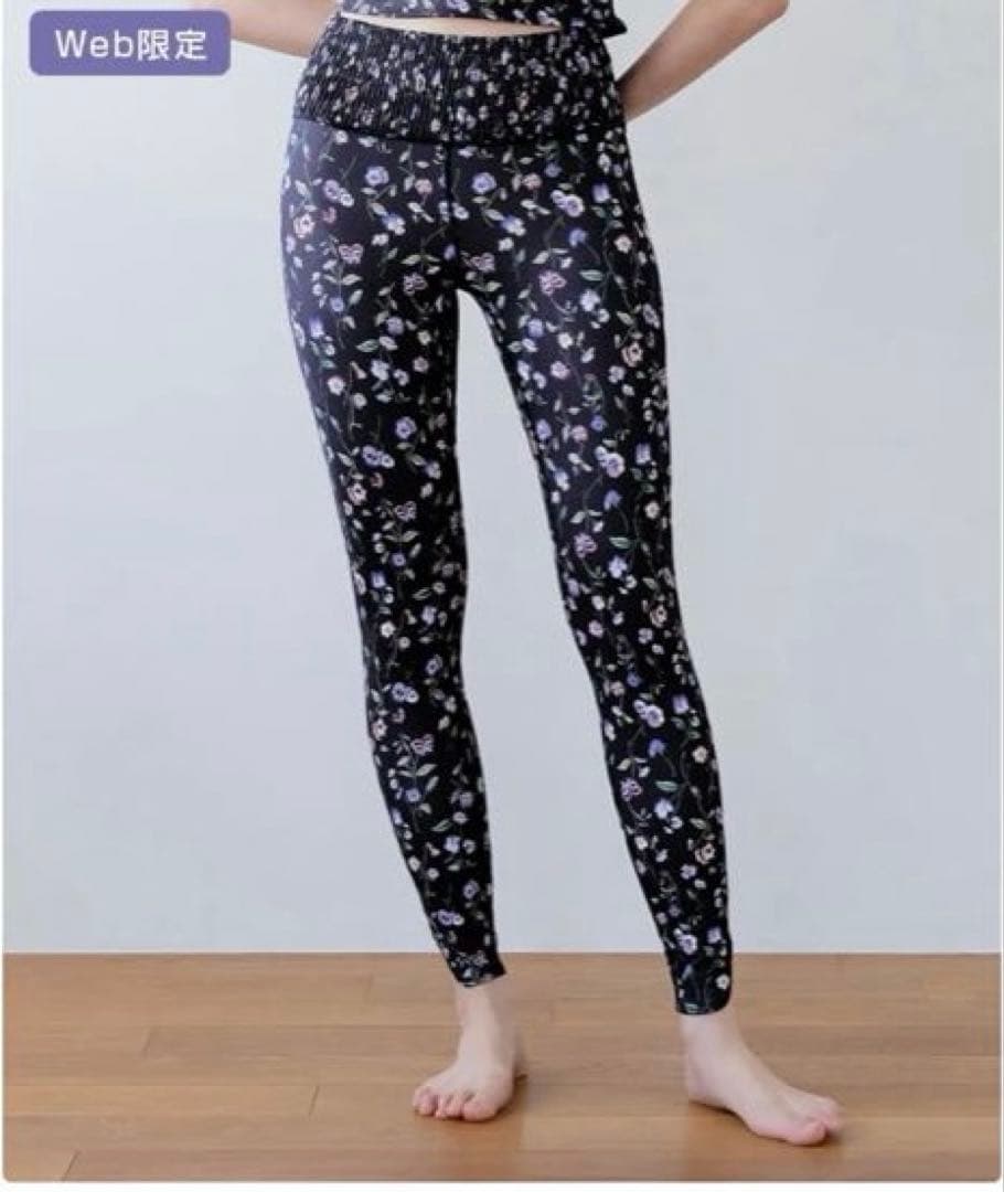 SUKALA】スプリングフラワーカバーキャミソール　& レギンス　パンジー