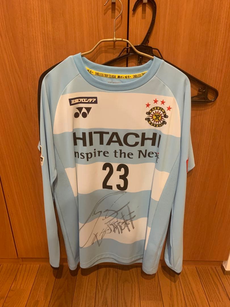中村航輔 柏レイソルGKユニフォーム直筆サイン入り