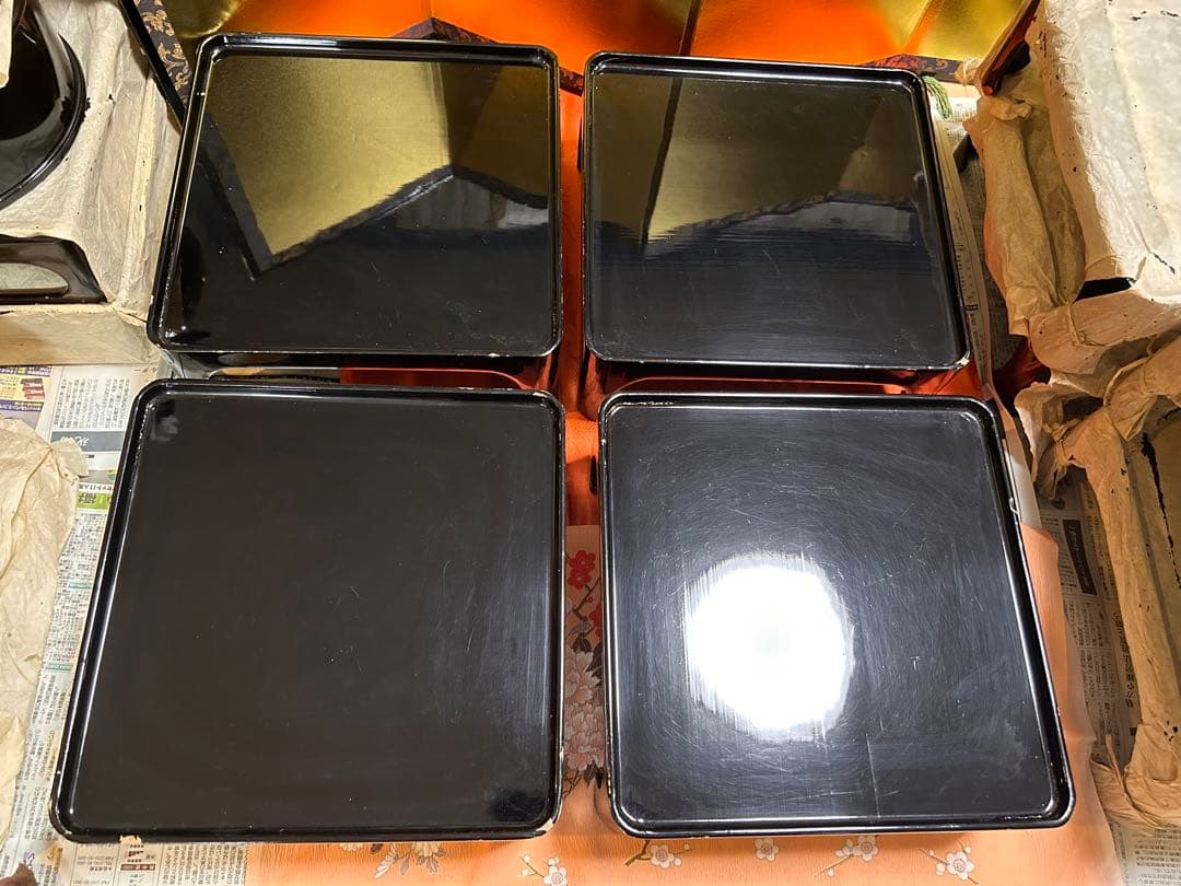 黒漆器　脚付膳　十二膳　お櫃　盆四枚　布着　木箱　明治時代　法事