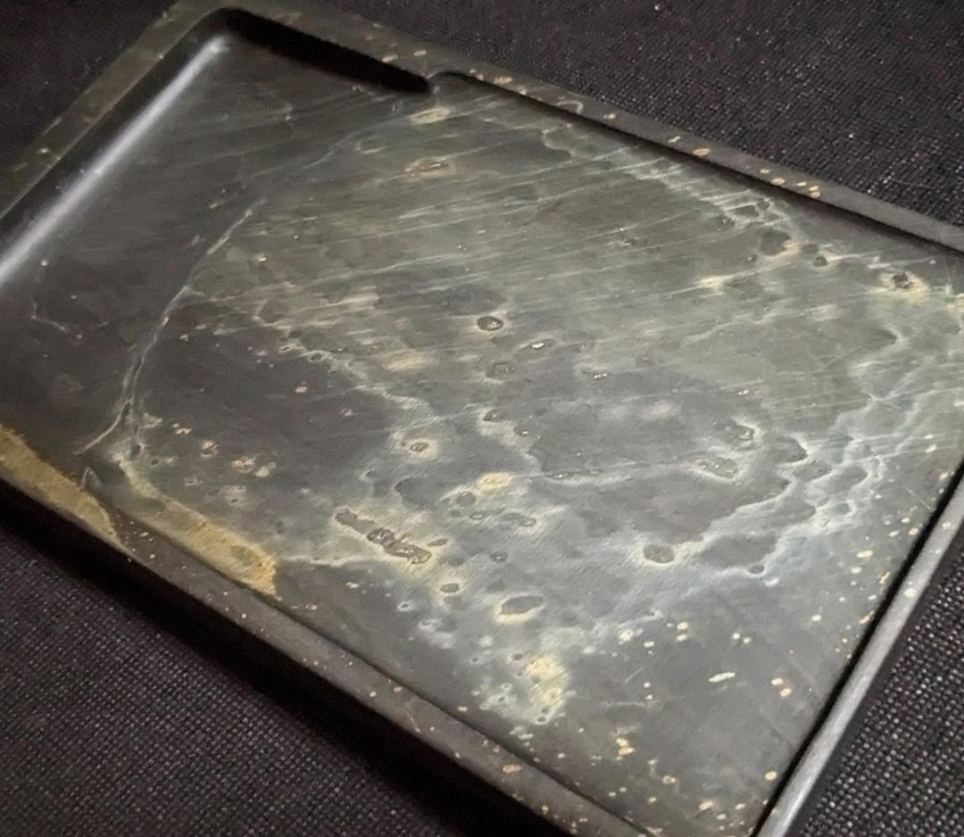 【歙州門字硯】◆金暈金星・金花紋・水波刷絲紋の青琅玕美石◆九吋◆唐木箱◆水舷坑