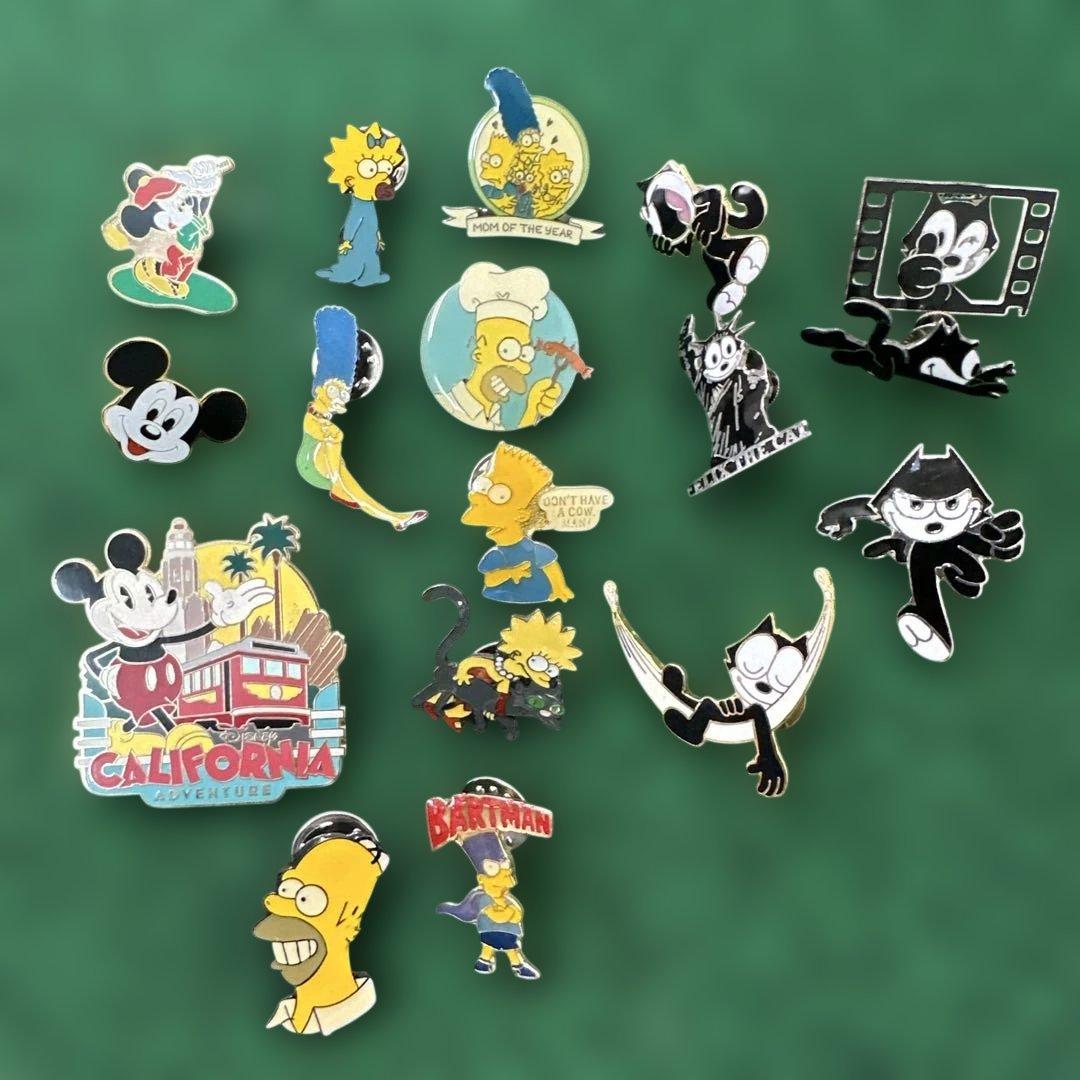 アニメキャラクター ピンバッジセット17個