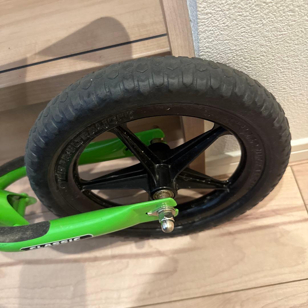 ストライダー　クラシックモデル　グリーン　専用バッグ付き