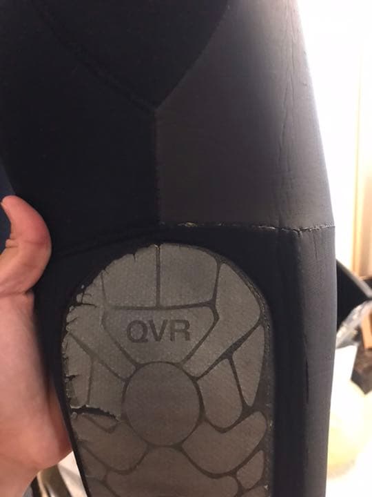 QUIVER セミドライウェットスーツ