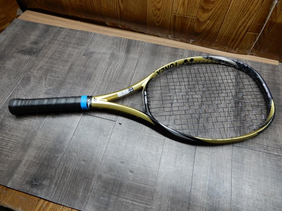 大阪なおみゴールドYONEX EZONE100 Limited edition