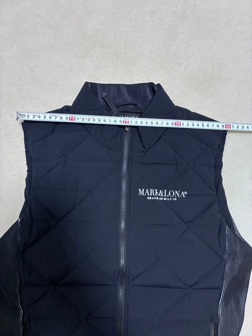 ゆきぴろ ★新品未使用品・MARK & LONA メンズ ダウンベスト46