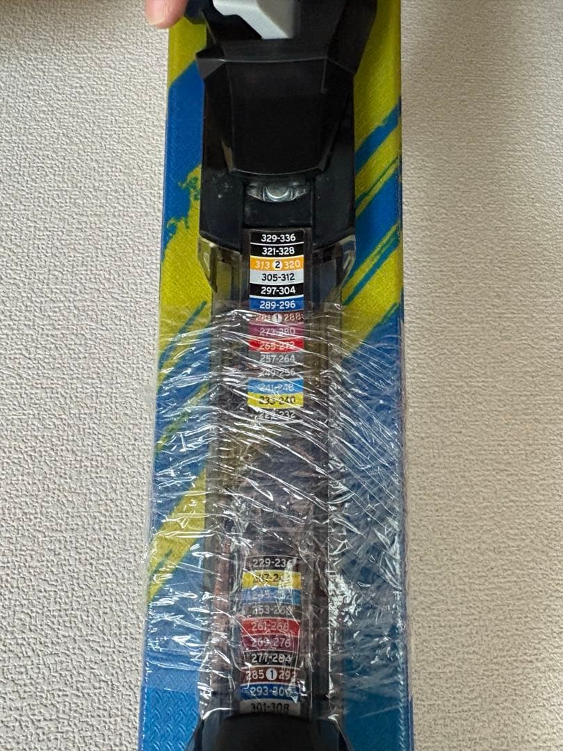 yossui 様用 SALOMON サロモン SHORTKART125 スキー板