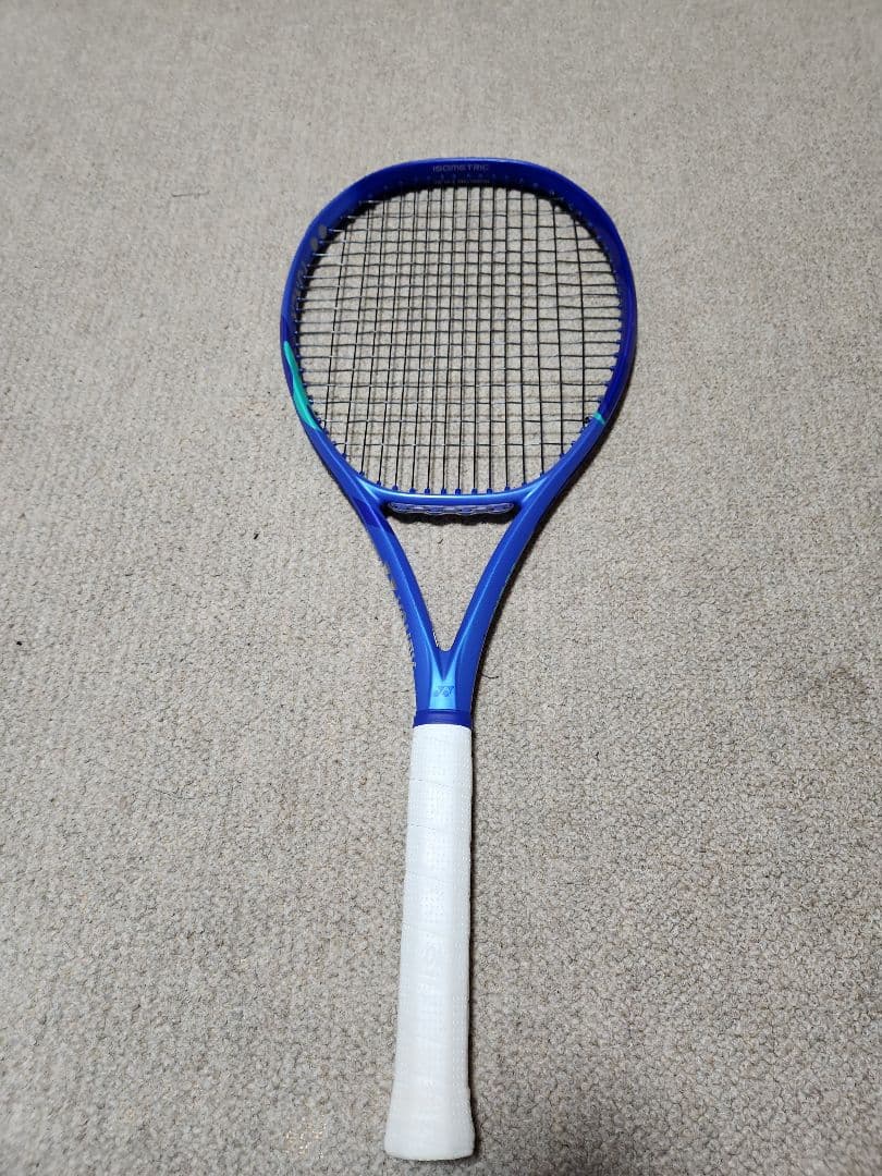 ラケット(硬式用) EZONE98(G2)
