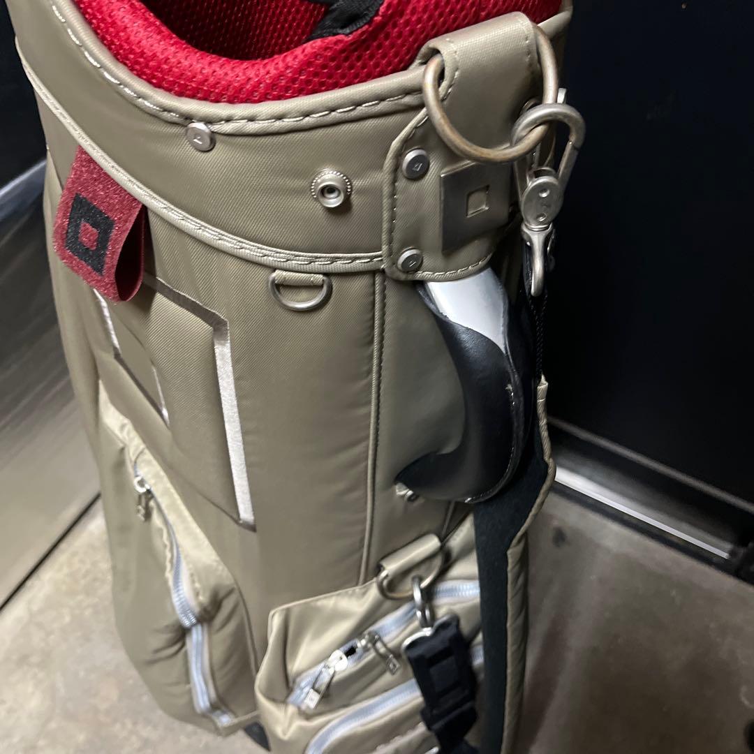 ONOFFオノフ　キャディバッグ