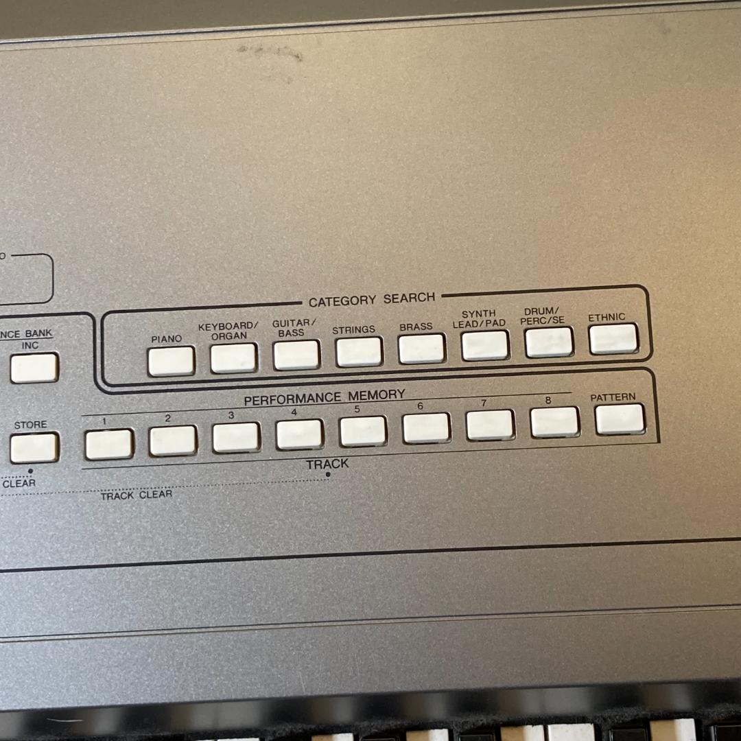 ジャンク YAMAHA MM8 シンセサイザー アダプター付き ヤマハ