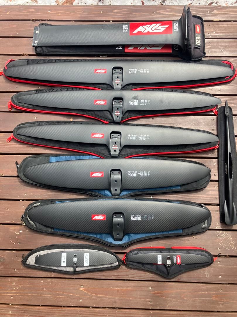 AXIS FOIL SET フロント、リアフォイル、収納ケースセット(付属ネジ込